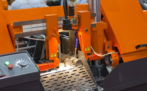 盐田龙门带锯床具备哪些优点？